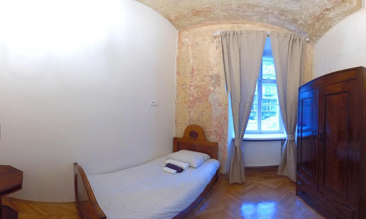 Zagreb Speeka Hostel Luaran gambar