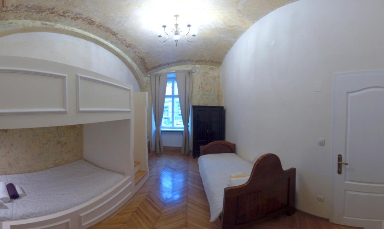 Zagreb Speeka Hostel Luaran gambar